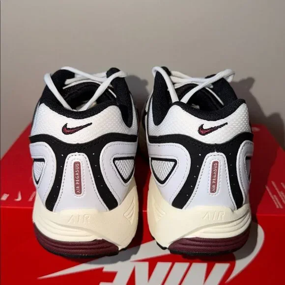 Nike Air Pegasus 2005 White Team Red HQ5403-101 Men’s Size 11